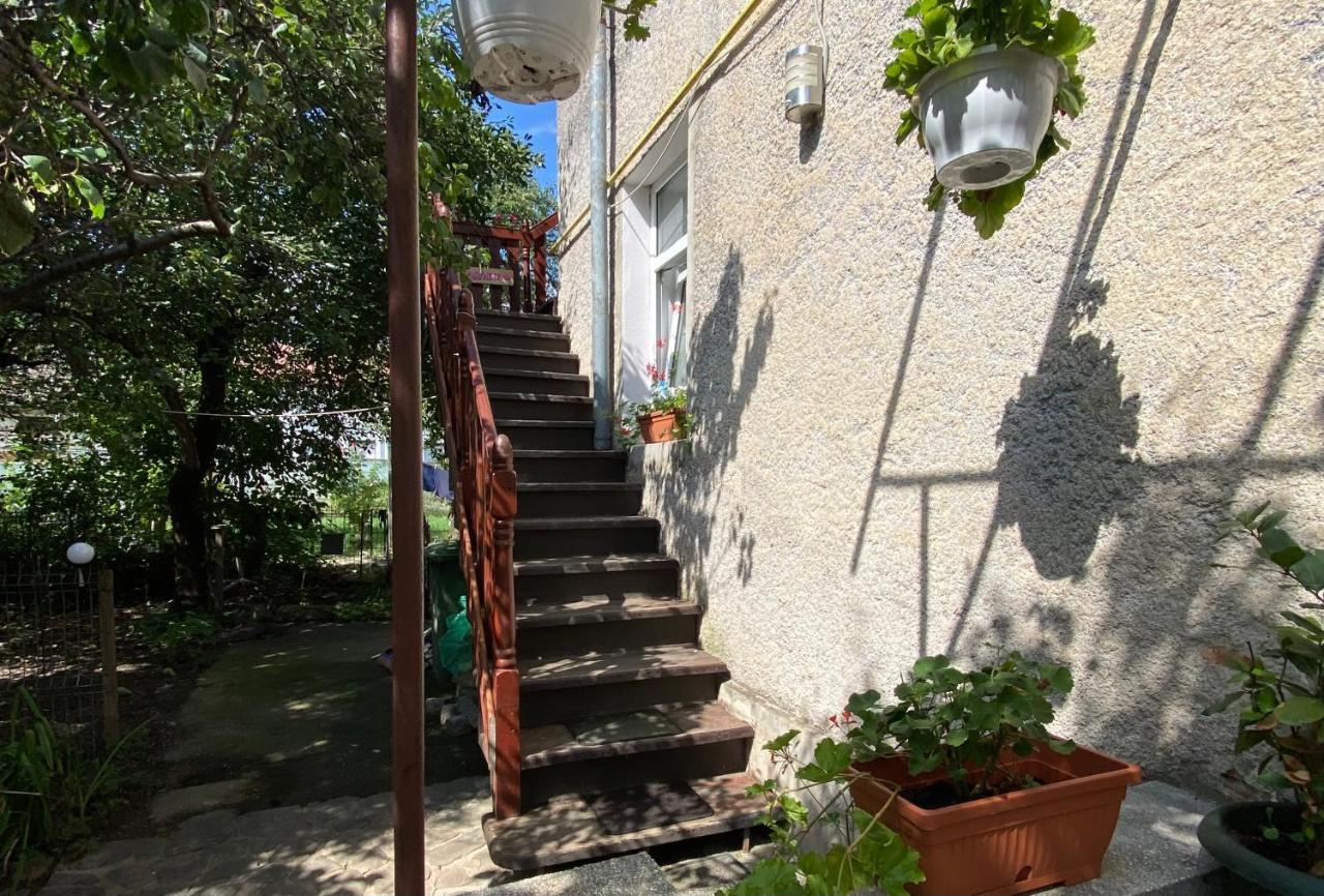 Rose'S Oldtown Apartment Brașov Exterior foto