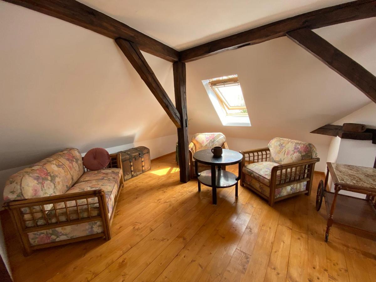 Rose'S Oldtown Apartment Brașov Exterior foto